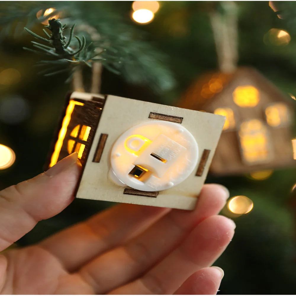 Christmas LED Wooden House Light, Luminous Cabin Night Lamp, Christmas Home Decor, Pendant Prop, LED Candle Gift Decoration