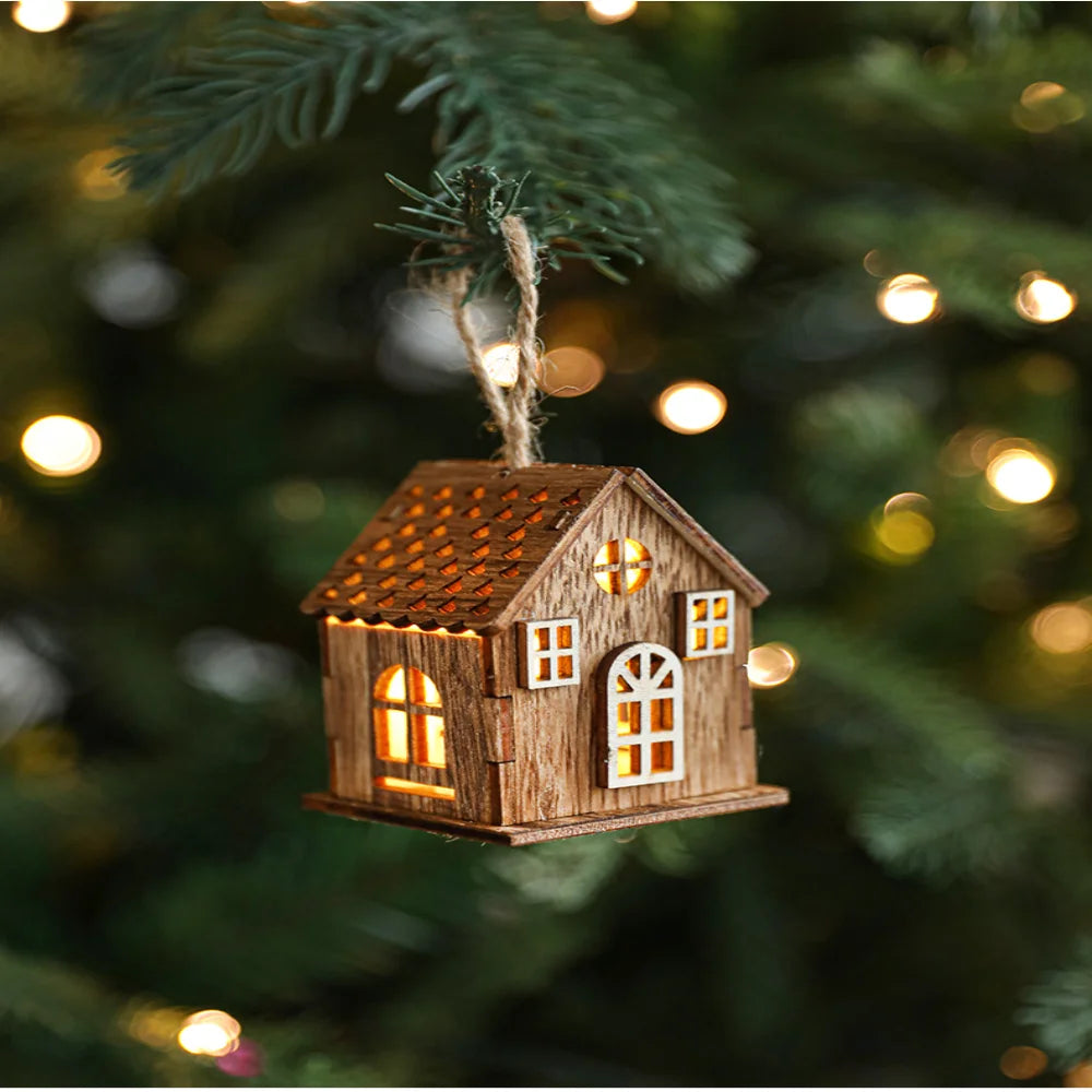 Christmas LED Wooden House Light, Luminous Cabin Night Lamp, Christmas Home Decor, Pendant Prop, LED Candle Gift Decoration